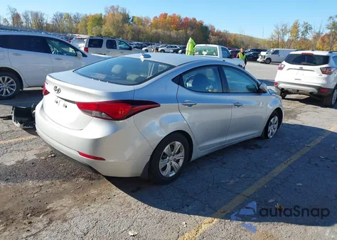 2016 Hyundai Elantra Se from USA, damaged, VIN 5NPDH4AE3GH683787